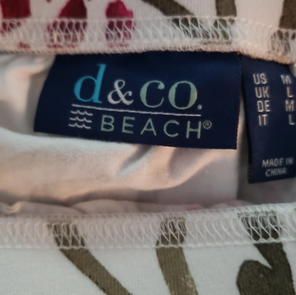 d & co. Beach Skirt, Size M, Not Used - Picture 4 of 4